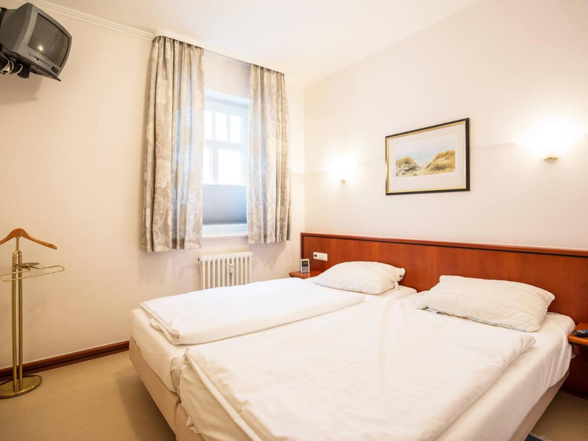Strandvillen Binz - Ferienwohnung Mit Meerblick, 1 Schlafzimmer Und Balkon Sv-759 Luaran gambar